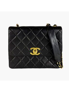 Chanel Shoulder Bag Black